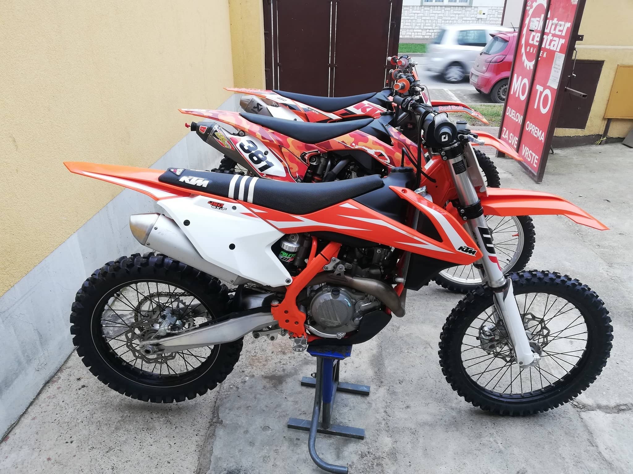 Servis skutera i motocikala